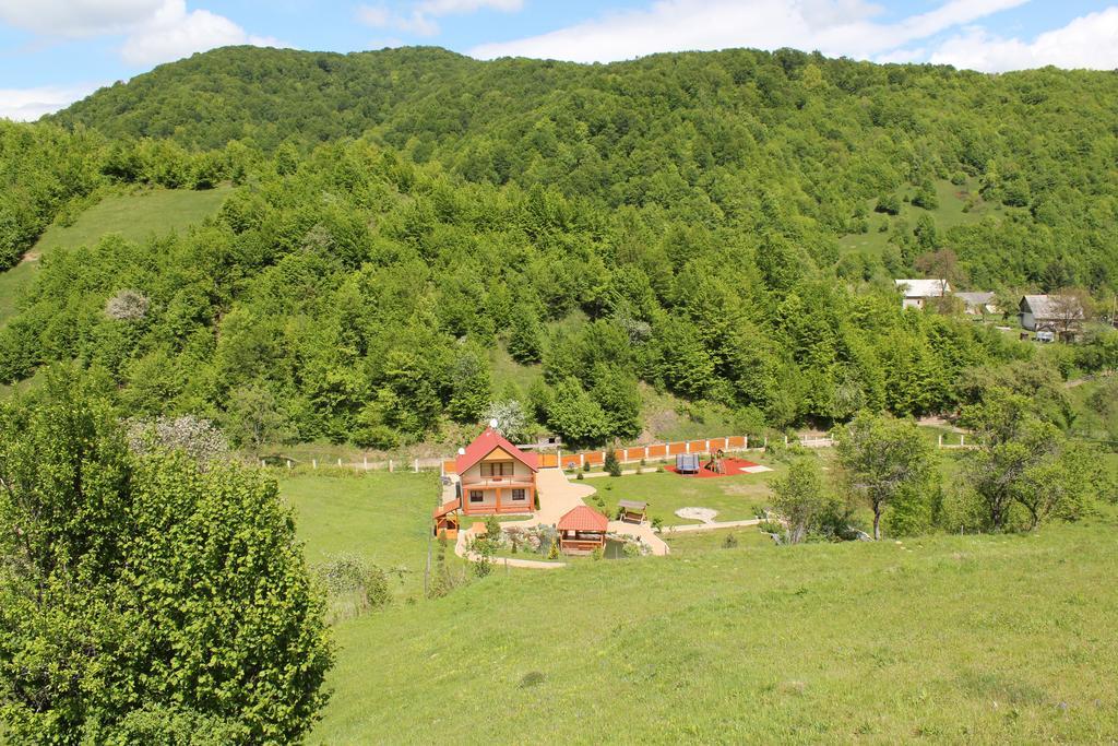 Svit Sontsya Tur'ya Polyana Bagian luar foto