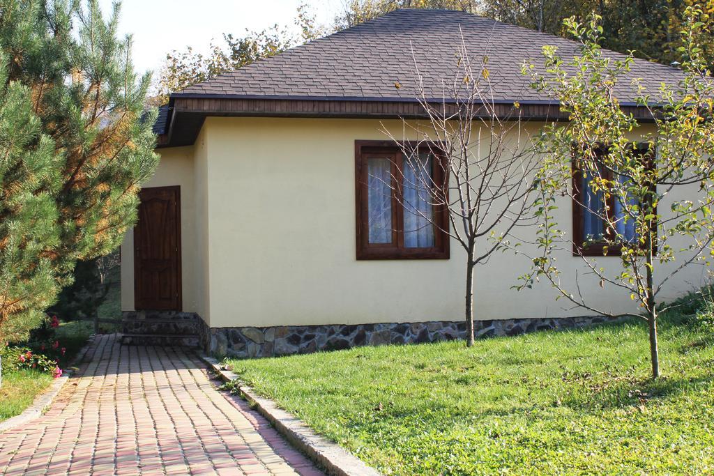 Svit Sontsya Tur'ya Polyana Bagian luar foto