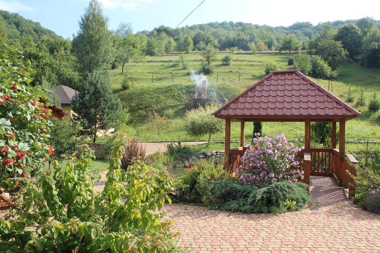 Svit Sontsya Tur'ya Polyana Bagian luar foto