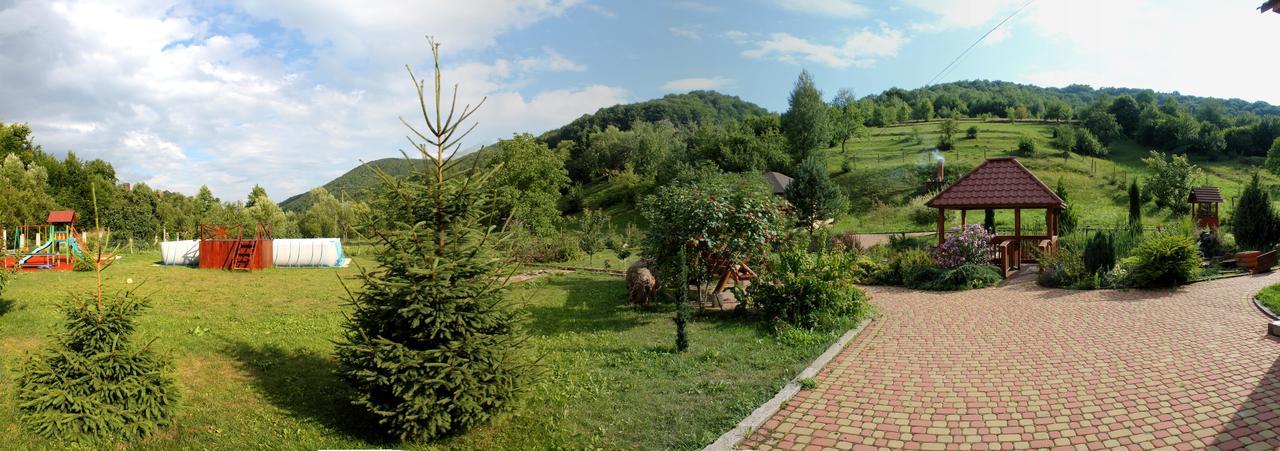 Svit Sontsya Tur'ya Polyana Bagian luar foto